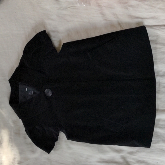 H&M Short sleeve velvet cape - Picture 1 of 6